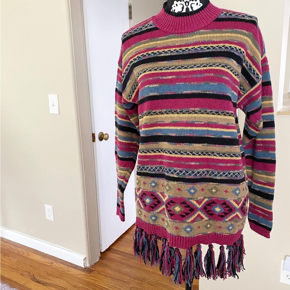 Size S vintage LizWear sweater with tassel fringe detail